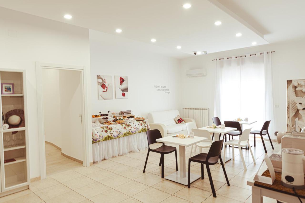 Incanto Di Luna B&B Family Rooms Vieste Exterior photo